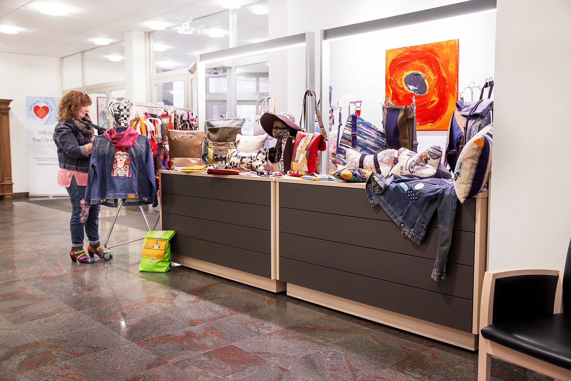 HGZ | Aussteller Kunst und Kultur Dies ist eine Ausstellung aus dem Bereich Kunst und Kultur im Foyer der Reha-Klinik.